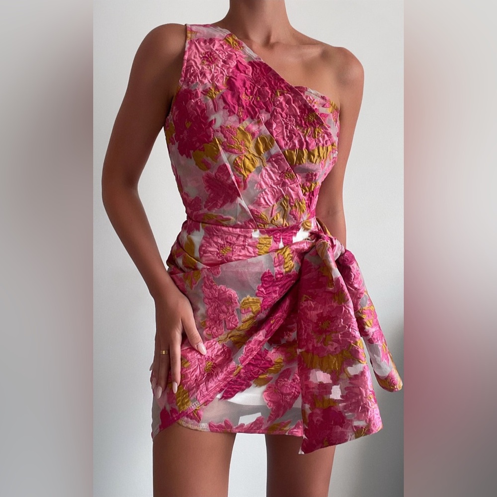 Showpo HAILEY MINI DRESS - ONE SHOULDER DRESS IN PINK FLORAL - Picture 3 of 7